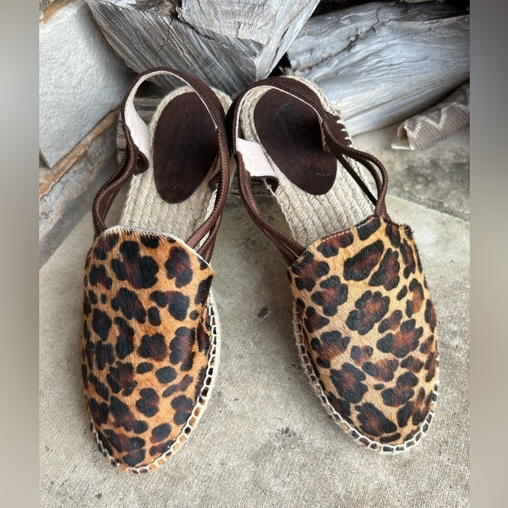PICON Leopard pony hair closed toe sandal w/jute wrapped wedge heel Sz-6.5. F